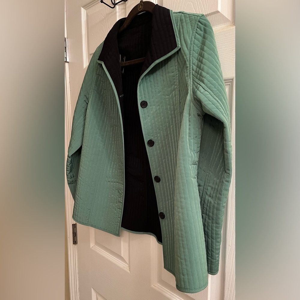 2025 GREEN~JACKET~BUTTON UP QUILTED~CUTE! - Picture 6 of 6